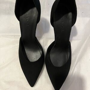 Vince Black Heels suede Pointed-Toe
